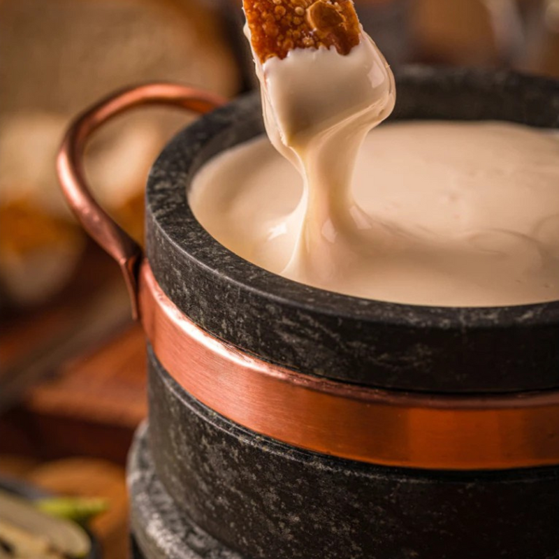 Kit Fondue Duplo em Pedra Sabão – Bigorna Cutelaria